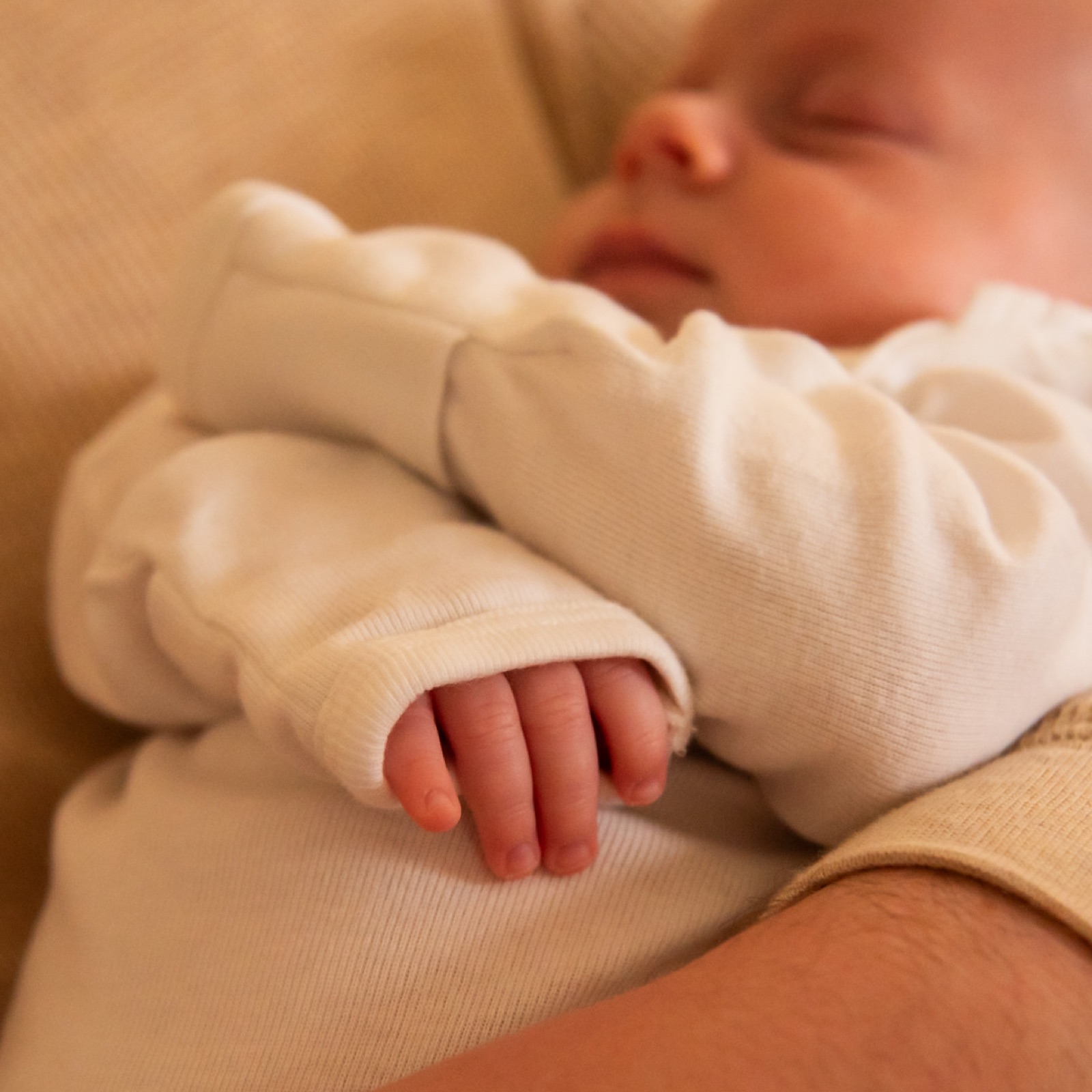 Newborn photo 14